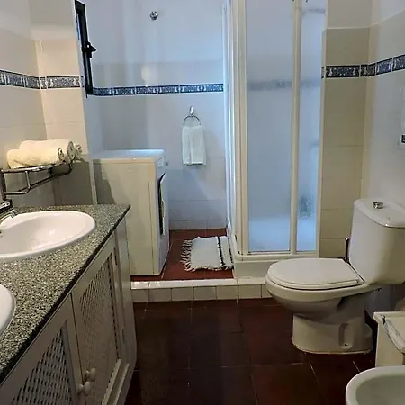 900 Meters From The Vtar Ca 01159 Hotel 4*